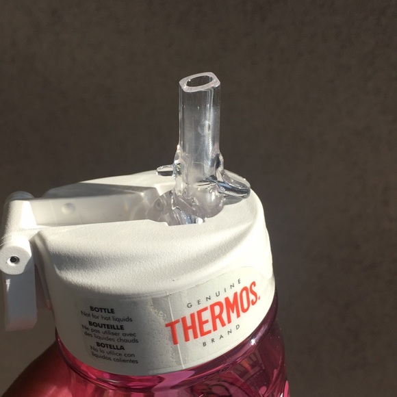 Hello Kitty Thermos Water Bottle - Picture 5 of 5